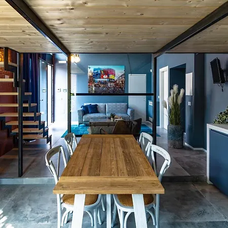 147mqsuite Apartmán