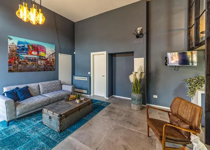 147mqsuite Apartmán